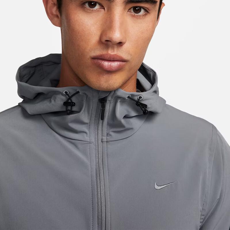 Nike Men's Lightweight Windproof Training Jacket