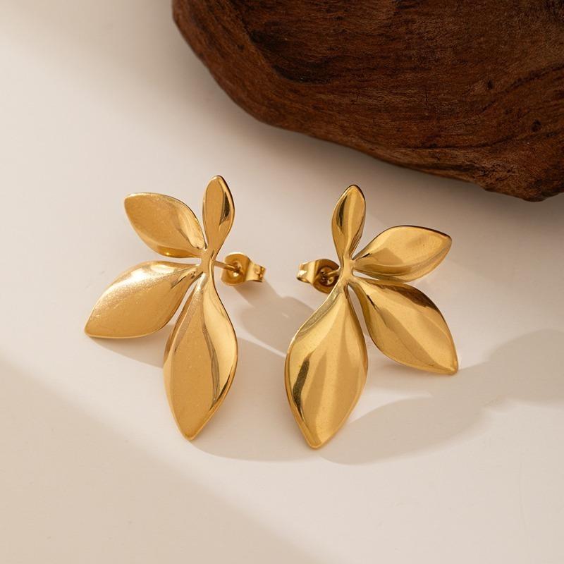 Stainless Steel Leaf Shaped Floral Stud Earrings for Women Girls Trendy Fashion Jewelry High Quality Dainty Elegant Gift Ideas