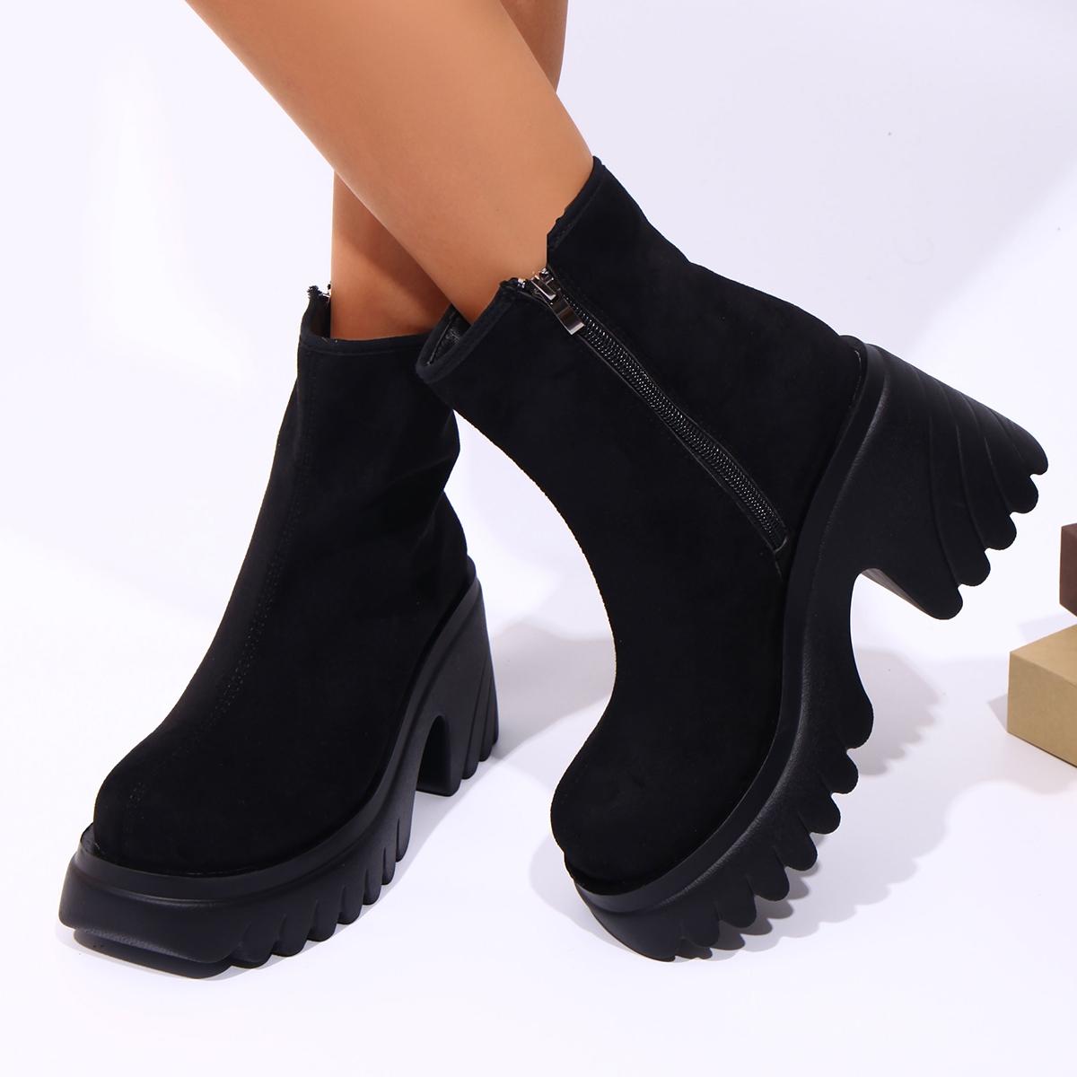 

2025 Women s Fashion Boots Round Toe Platform Sole Square Heel Side Zipper Short Boots Retro All-match Winter Women Velvet Boots 42 чёрный