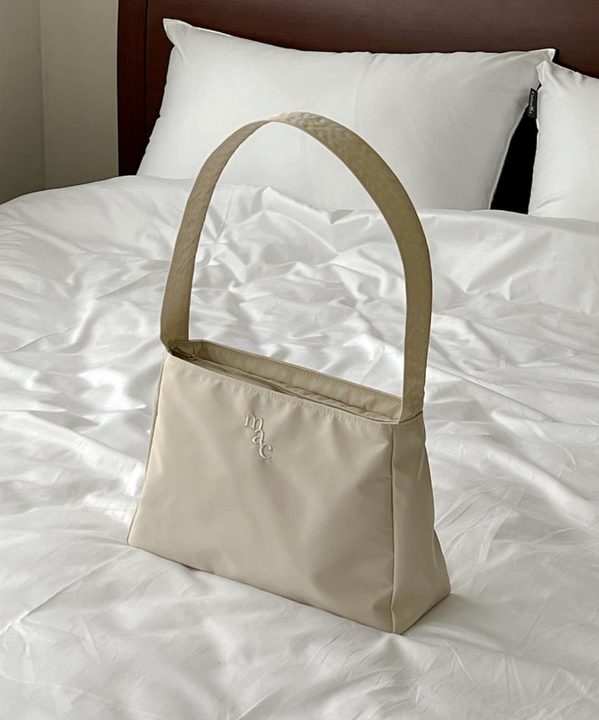 Mucu And Ebony Comfy Bag _ Pale Ivory