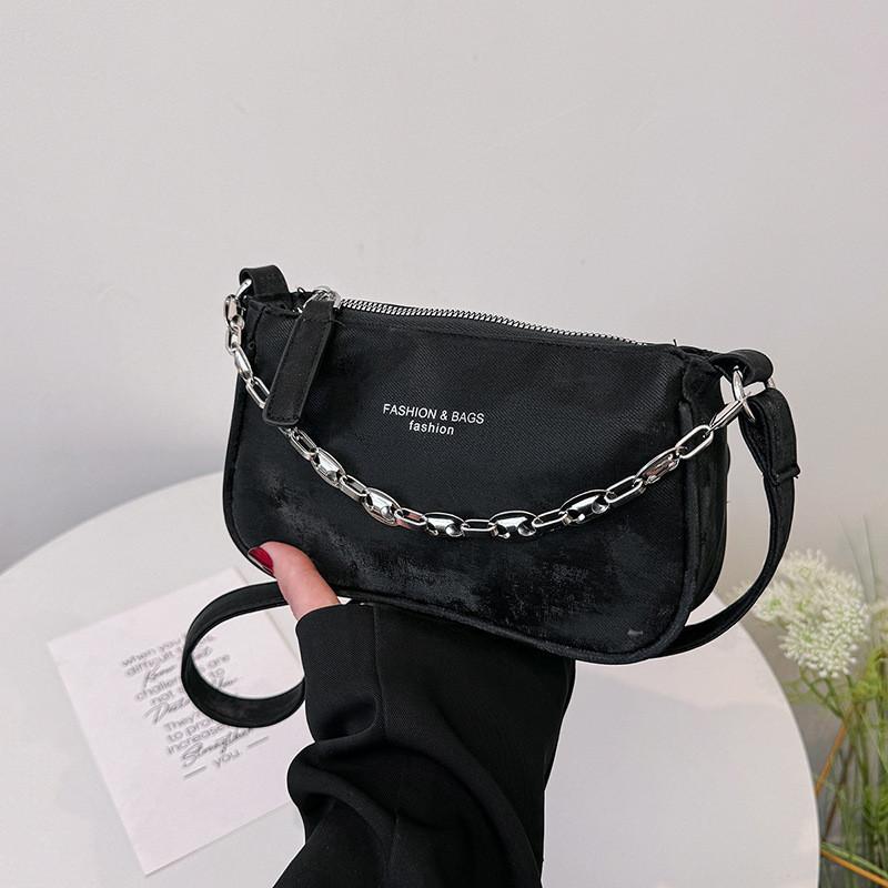 Trendy Spring 2024 Minimalist Pu Leather Shoulder Bag Fashionable Chain Crossbody Bag For Women