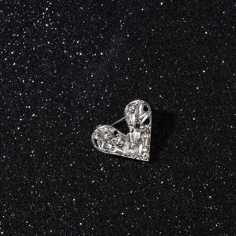 Shiny Heart Brooch Rectangular Hollow Heart Breastpin Geometric Rhinestone Pin  Suit Coat Collar