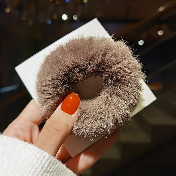 Women Hair Accessories Fluffy Scrunchie Elastic Ponytail Colorful Pom Pom Hair Ties Faux Fur Hair Scrunchies