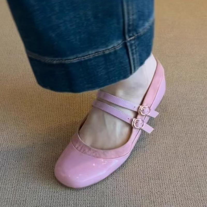 

Soft leather version~ French patent leather round head shallow mouth flat bottom small single shoes women s new one-word buckle temperament Mary 40 розовый