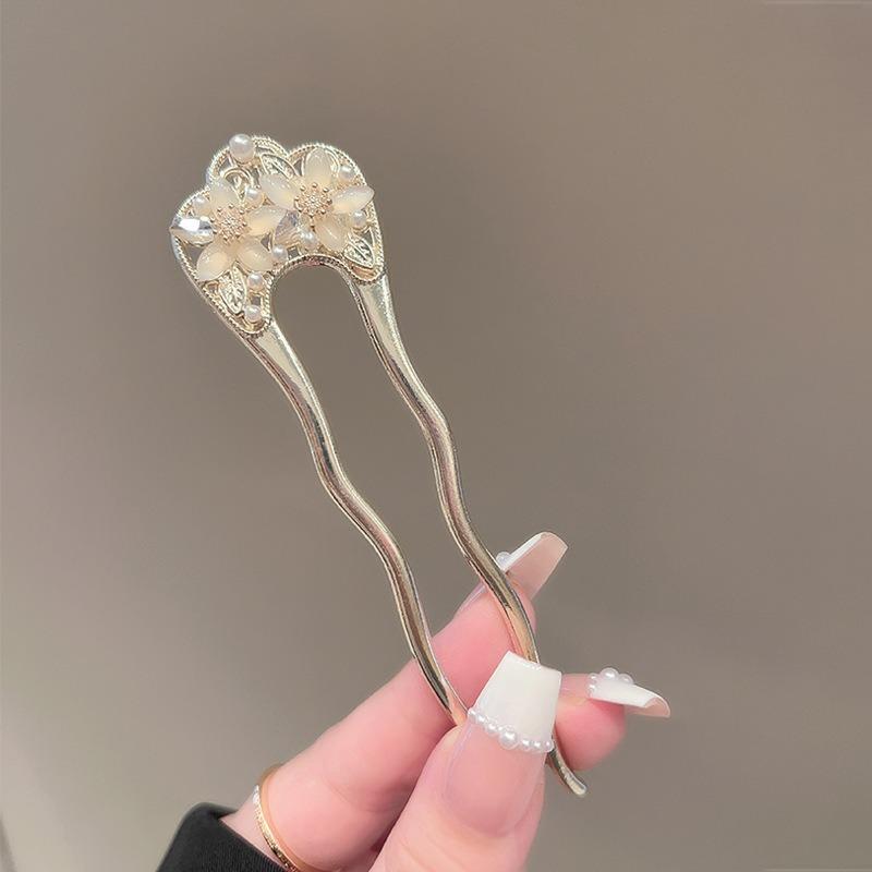 1pc Elegant Gold Floral Hair Pearl Accents Vintage Inspired Design Boho Everyday Hairstyles Timeless Statement Hair Accessory