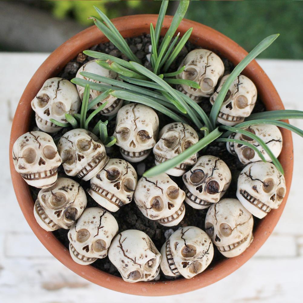 20 Pcs Smiling Skull Miniatures Resin Mini Skull Figurines Planter Decor Skull Ornaments for Home Garden Halloween Decoration