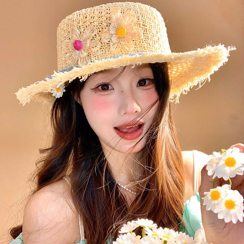 Summer Plant Flower Flat Top Sun Hat With Wide Brim For Beach Vacation And Sun Protection