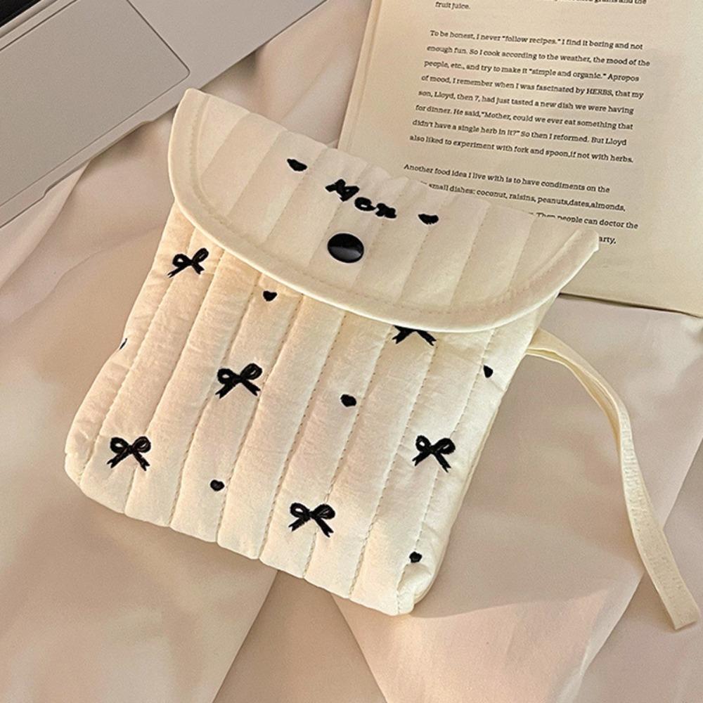 

Large Capacity Period Bag Multifunctional Menstrual Pad Bag Fashion Period Pouch Girl 2