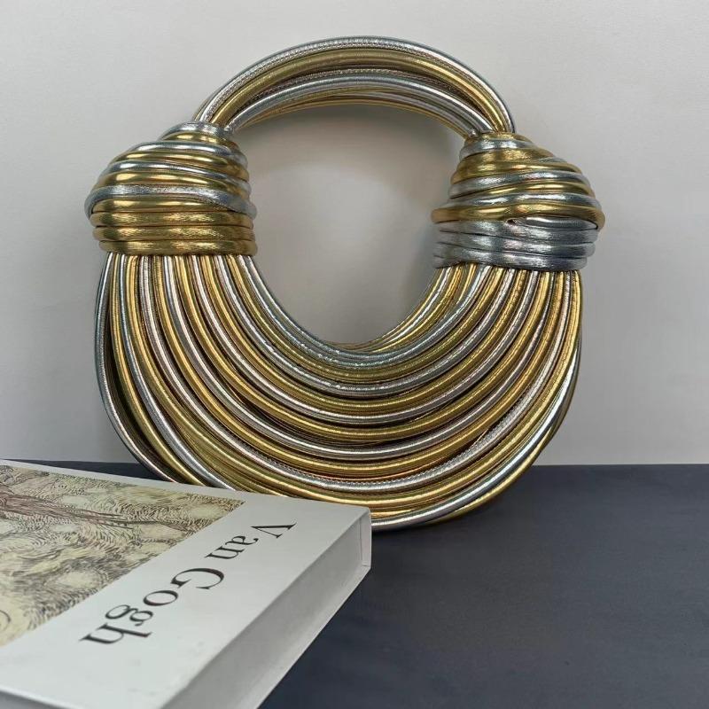 Heiß verkaufende neue Mode Nudeltasche personalisiertes Design vielseitige Knödeltasche handgewebt geknotete Schulter Damentasche