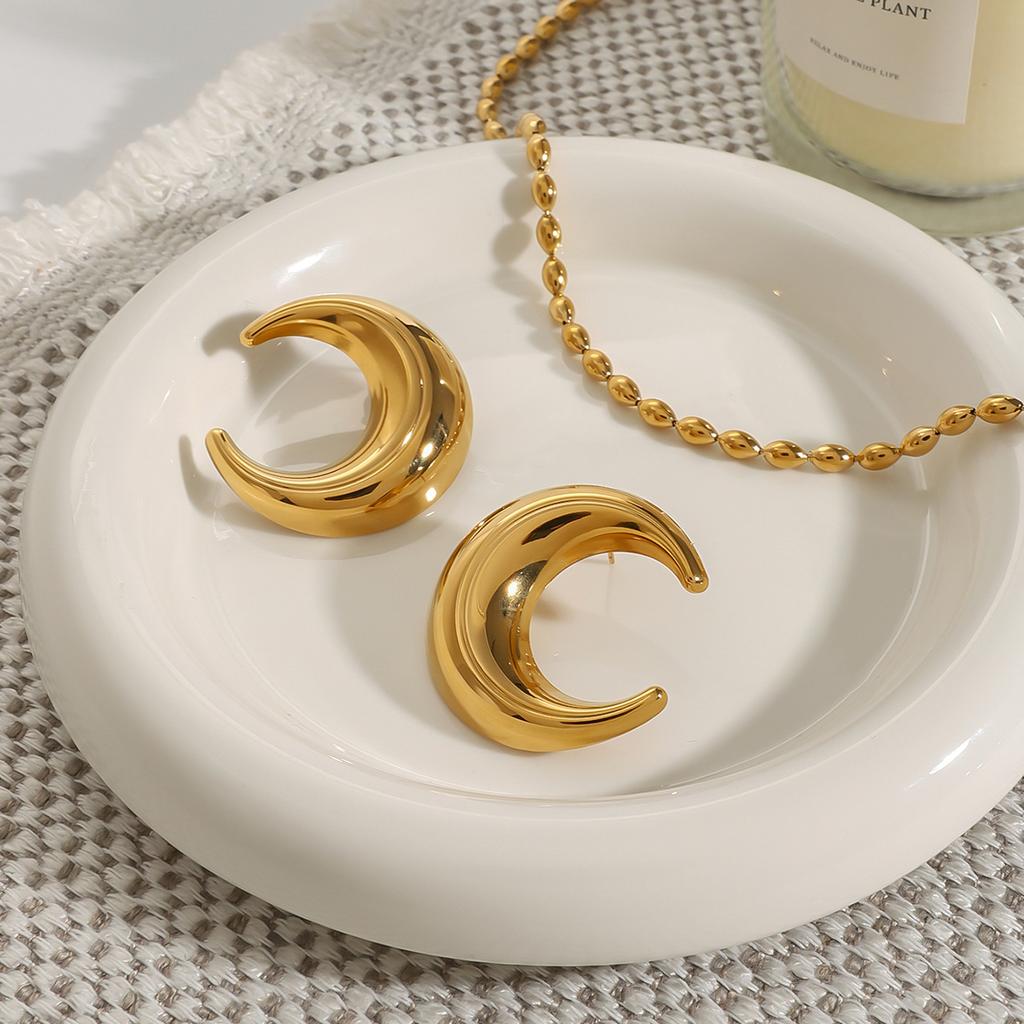 Youthway Fashion Statement 18K Gold Plated Stainless Steel Smooth Moon-shape Earrings Waterproof Anti Allergic Jewelry Party