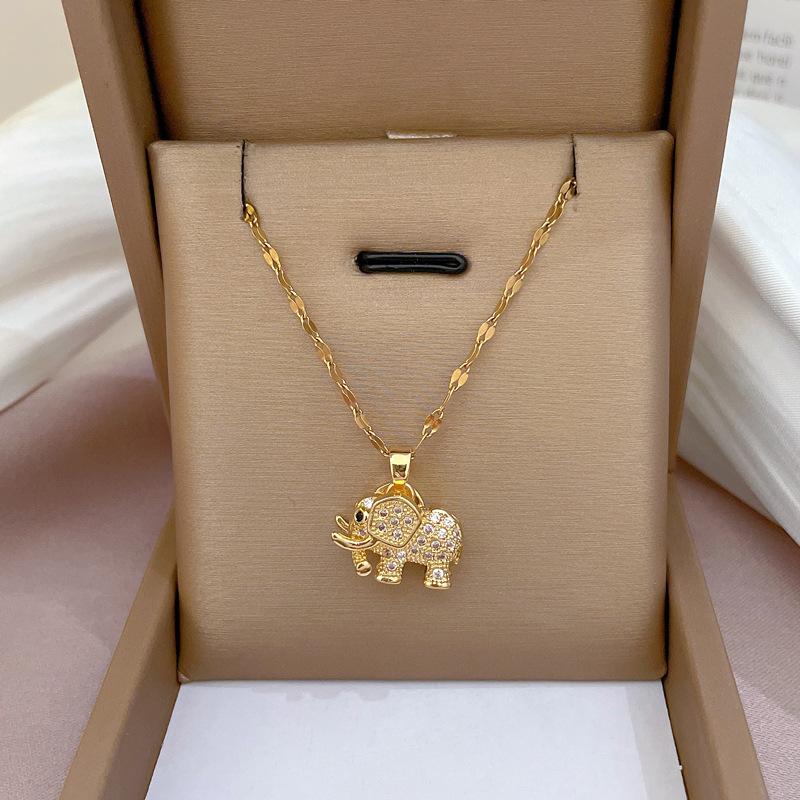 

Elephant Shape Pendant Necklace Inlaid Shiny Zircon Personality Temperament Clavicle Chain for Animal Lovers