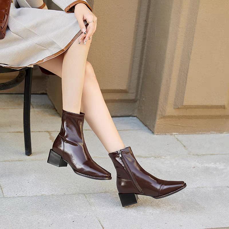 Black thick heel square head thin Martin boots women's shoes 2025 new autumn and winter single boots thin French short boots