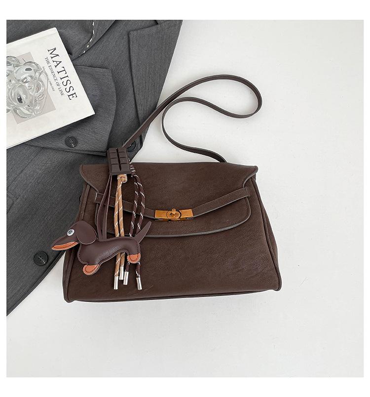 Fashionable Commuter Large Capacity Women's Shoulder Crossbody Bag Briefcase