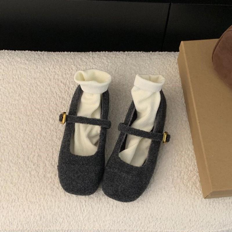 Suding Home, Retro Mori Flat-bottomed Wool Shoes, New French Mary Jane Lamb Wool Shoes In Autumn and Winter 2025