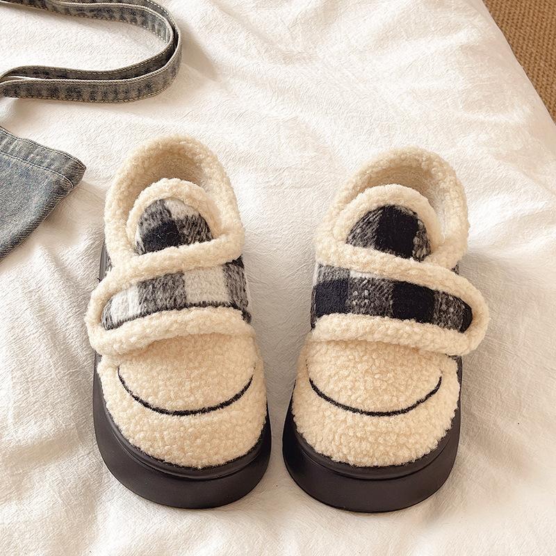 

Cartoon Velcro bag heel cotton shoes women s new autumn and winter outer wear warm height increase versatile cute snow shoes 40-41 чорний