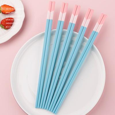 5 Pairs Chinese Japanese Style Chopsticks Set Food Grade Plastic + Alloy Clip Sushi Hot Pot Chopsticks Reusable Tableware Gift