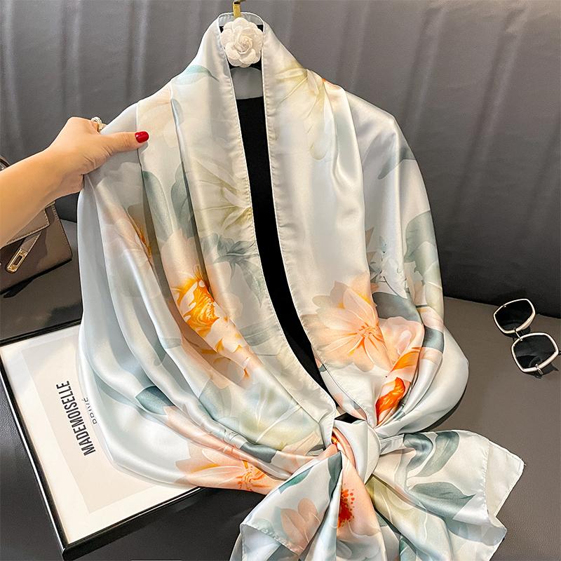 Sidenhalsdukar Kvinnor Lyxmärke Hijab Sjal Blommig Foulard Femme Sjalar Omslag Sidenbandana Huvudduk Hijab Strandponcho
