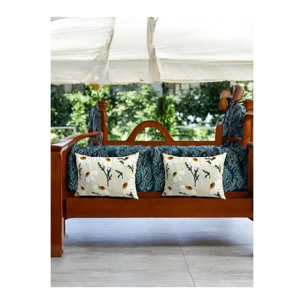 Linen Fabric 35*50 Daisy Pattern Punch Throw Pillow Cover (punch)