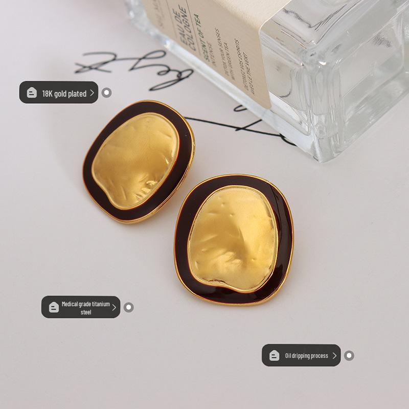 French Retro Oval Earrings: 18K Gold-Plated Titanium Steel, High Quality Fashion Accessory