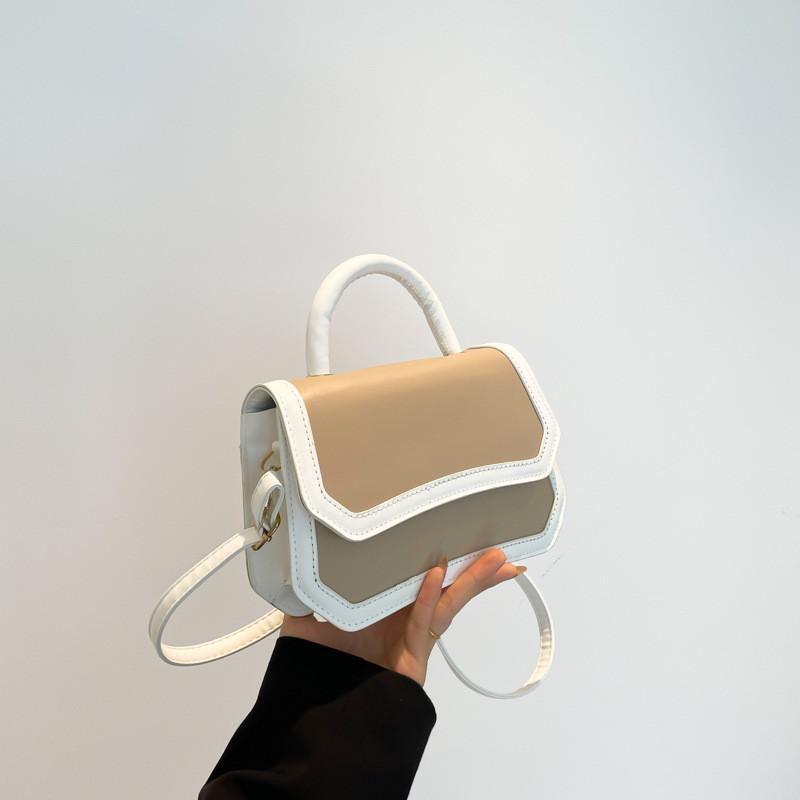 

Versatile Shoulder Bag For Women With Sleek Square Shape And Multiple Colors хакі