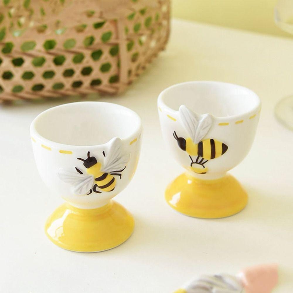 Creative Ceramic Egg Holder Rabbit Bee Thermostability Cartoon Egg Cup 3D Table Centerpieces Steamed Egg Cup Home Decor