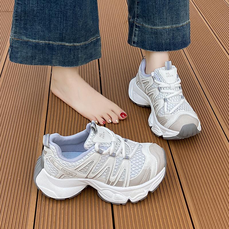 2025 Summer New Dad Shoes Women's Platform Breathable Mesh Fashion Lightweight Straps Sports and Leisure Shoes