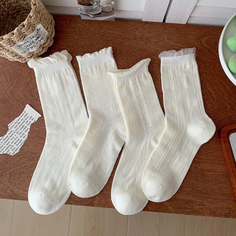 

Ladies Summer Thin Mesh Hollow Out Breathable Sweet Lace Lace Bubble Mouth White Tube Stack Socks 1 pair