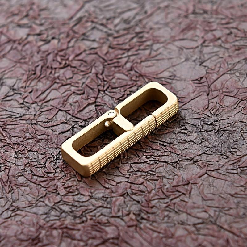1Pc Waist Belt Buckle Durable Brass Mini Portable Keychain Simple Smooth Polished Keychain Hook Key Chain Clip Belt Use
