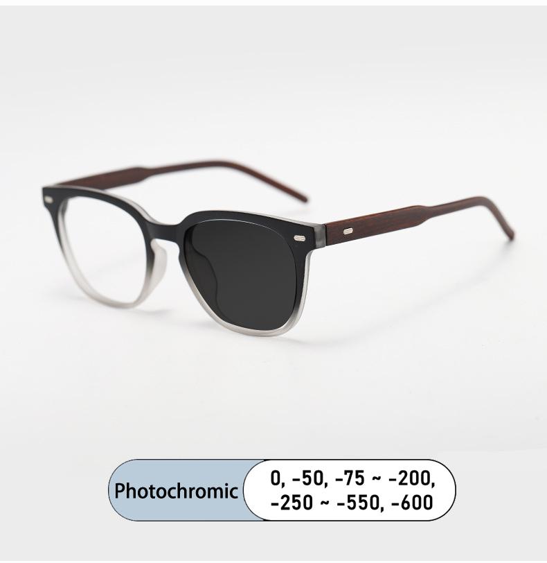 Brand Design Japanese-Style Square Rivets Frame Myopia Glasses Prescription Photochromic Anti Blue Ray Women Nearsight Eyewear