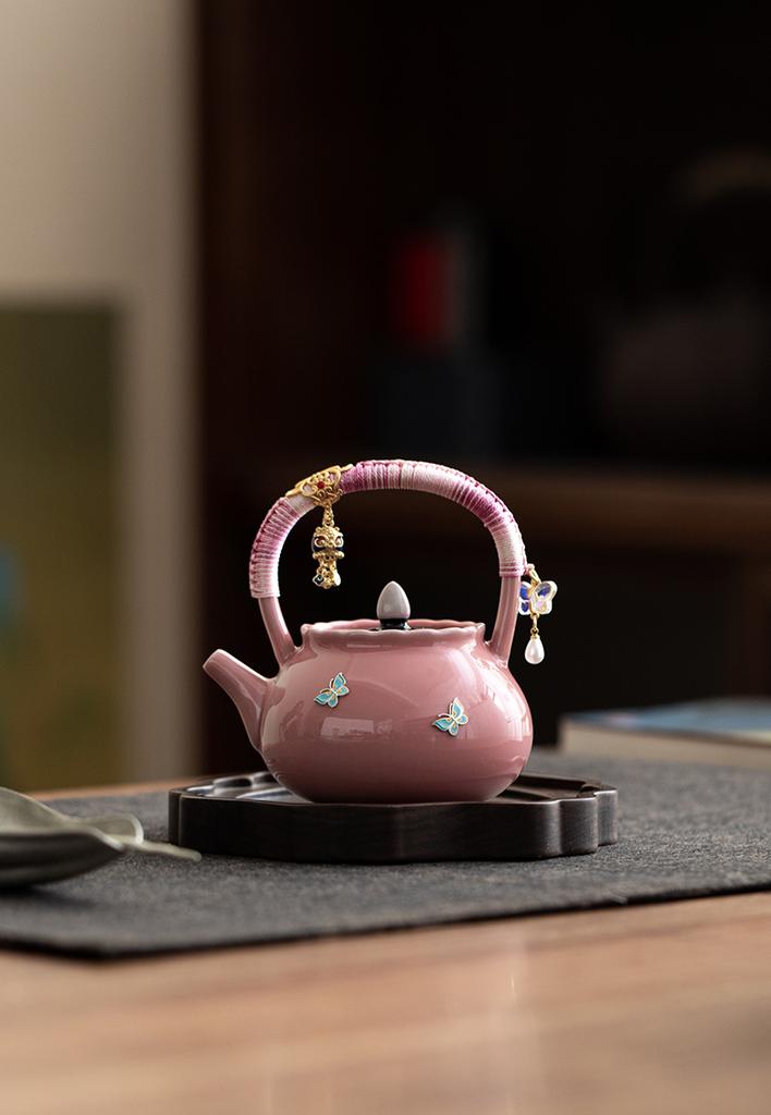 Ceramic Teapot with Handle Ball Filter Japanese Style Elegant Teapot for Women Gongfu Tea Set Home Brewing Tea Accessories