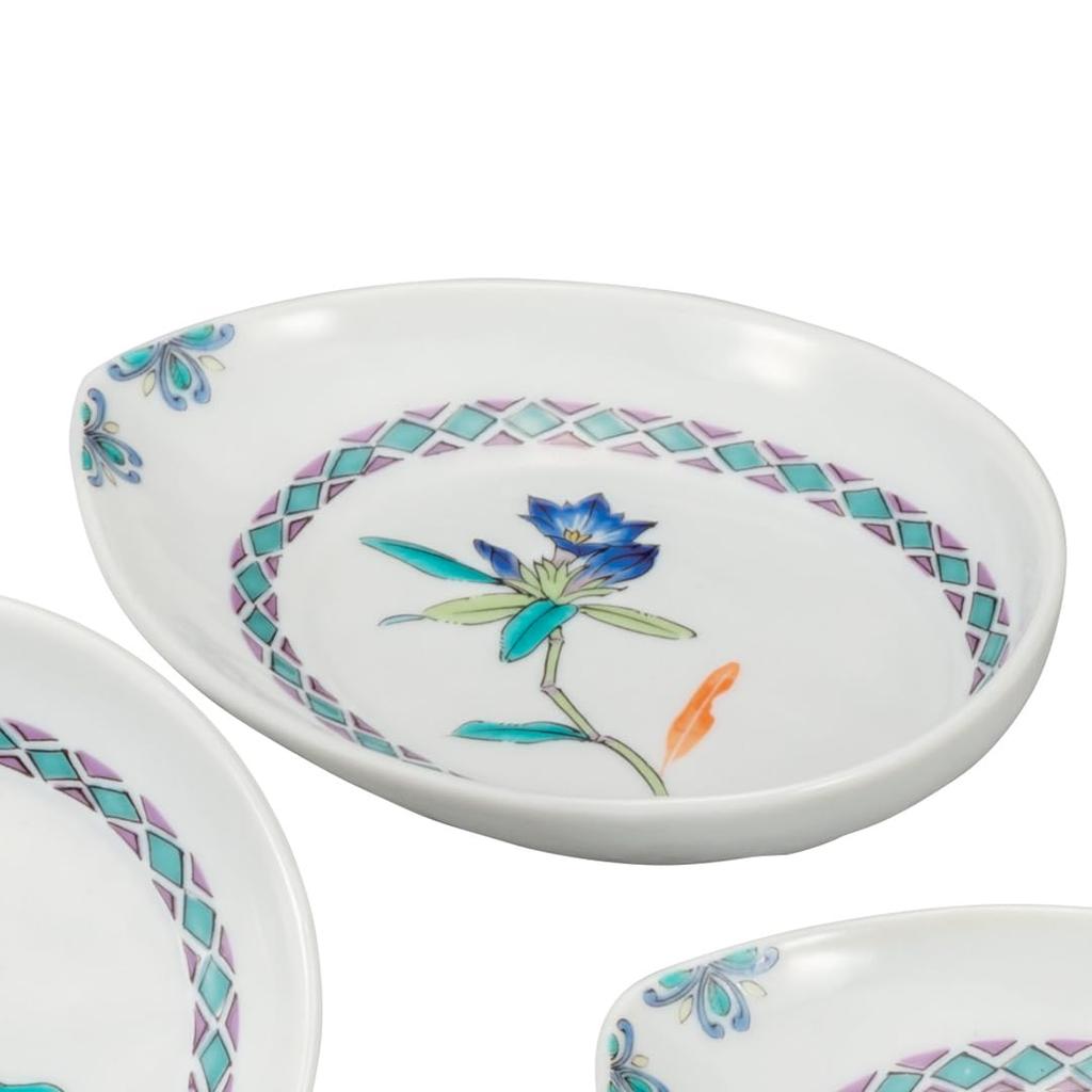 Kutani Ware Size Plate Set with Different Flower and Flower Pictures "Iwataya" 4.8 K8-58