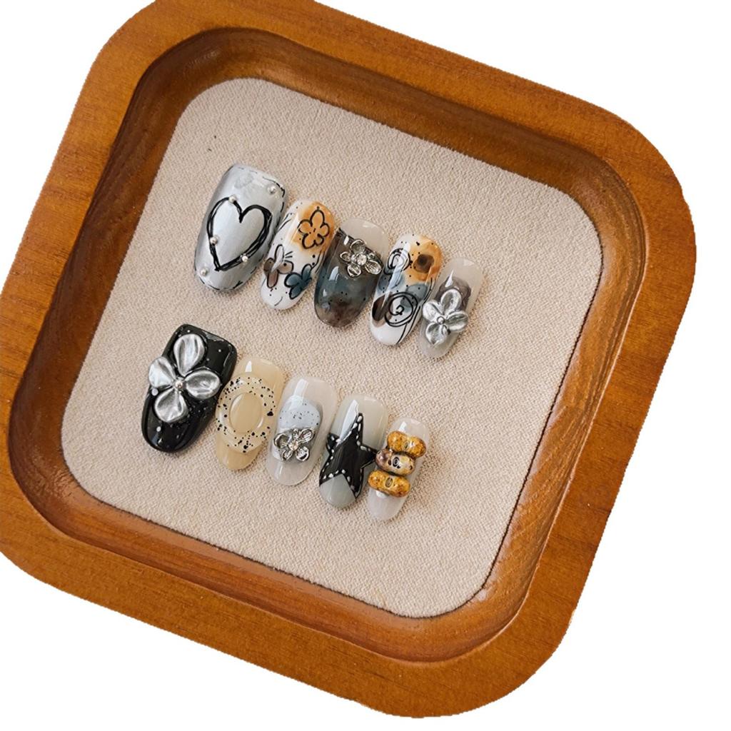 Hand-Painted 3D Embossed Retro Metal Nail Art Tips - Mixed Style, High-End Wearable Stickers