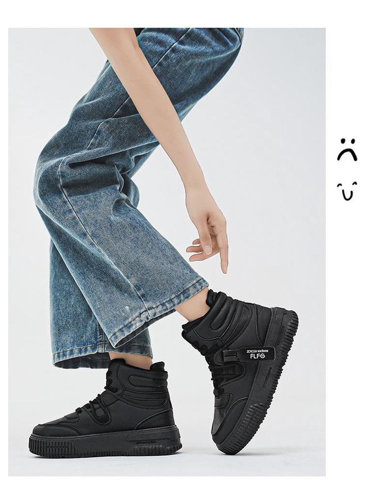 High-Top Comic Con Weiße Schuhe mit 10cm Innenhöhenerhöhung, 12cm Dicke Sohle - Trendige Koreanische Style Freizeit Sport Board Sneaker