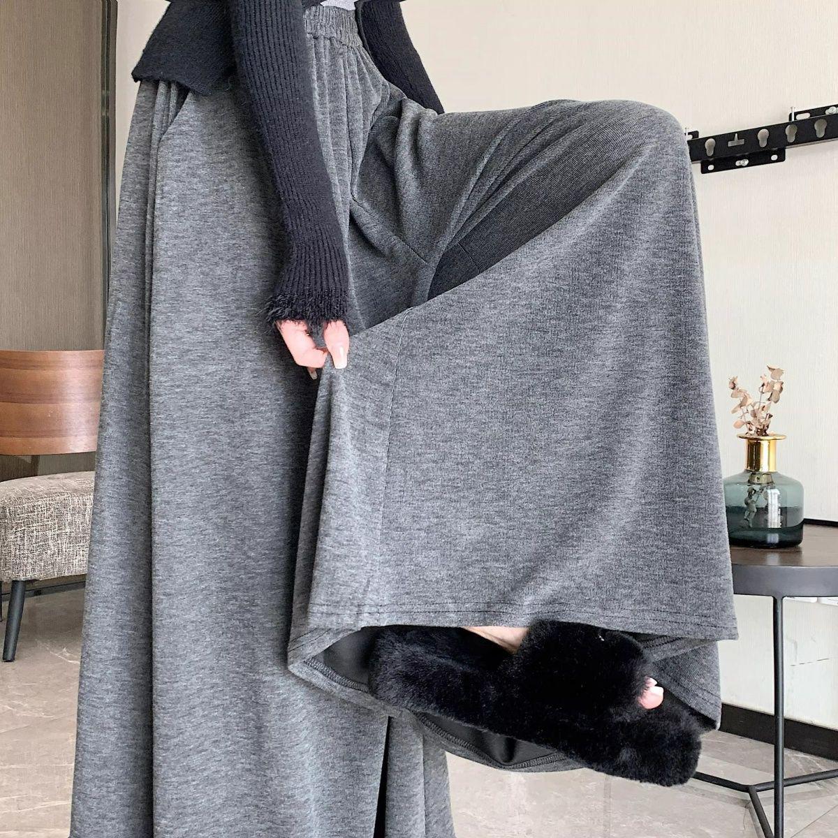 

Plus Size High Waist Black Wide-Leg Skirt Pants for Pear-Shaped Women - Slimming & Tummy Concealing, Spring/Summer Collection. L (90-120 jin) темно-серого