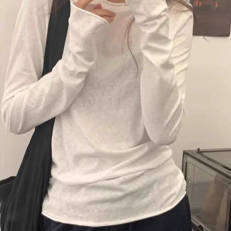 T-shirt Bianca a Maniche Lunghe con Bordo Arrotolato da Donna Sottile e Modellante Maglia di Base Top Semplice e di Alta Gamma