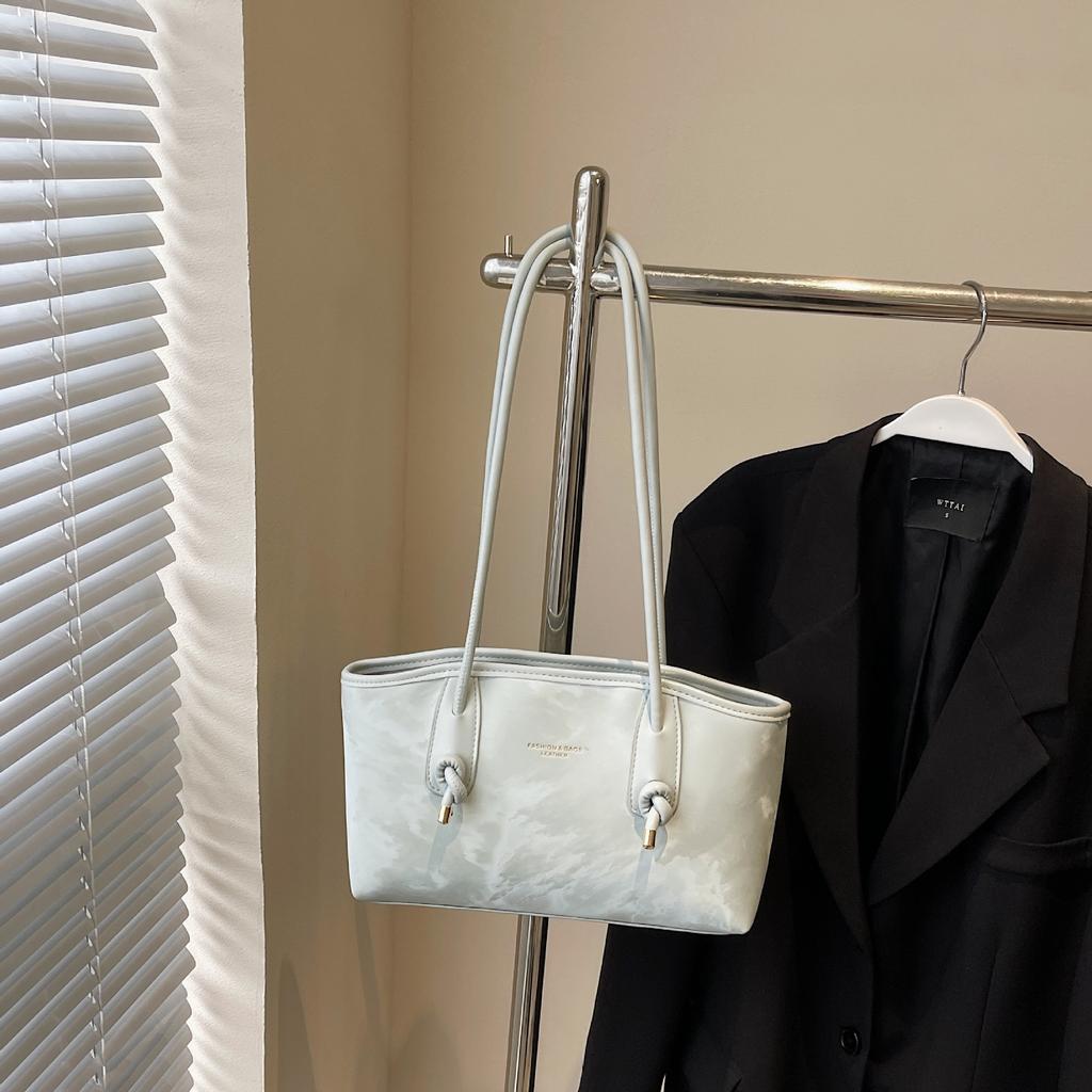 Tasche mit großem Fassungsvermögen Damen Sommer vielseitig neu Nischendesign Schulter Achseltasche lässige Pendler Tragetasche