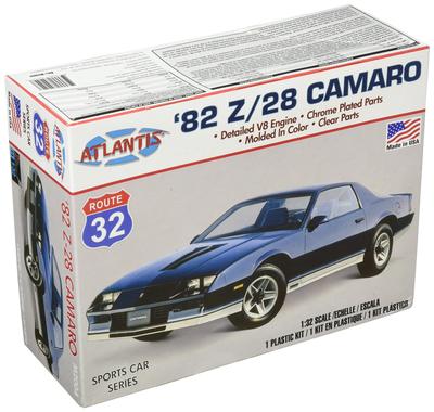 Atlantis Model Route 32 1982 Camaro Plastic Model ATLAMCM2004 1/32 Z/28