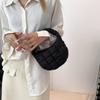 Chic And Soft Cotton Handbag With Zipper Closure Perfect For Daily Street Style