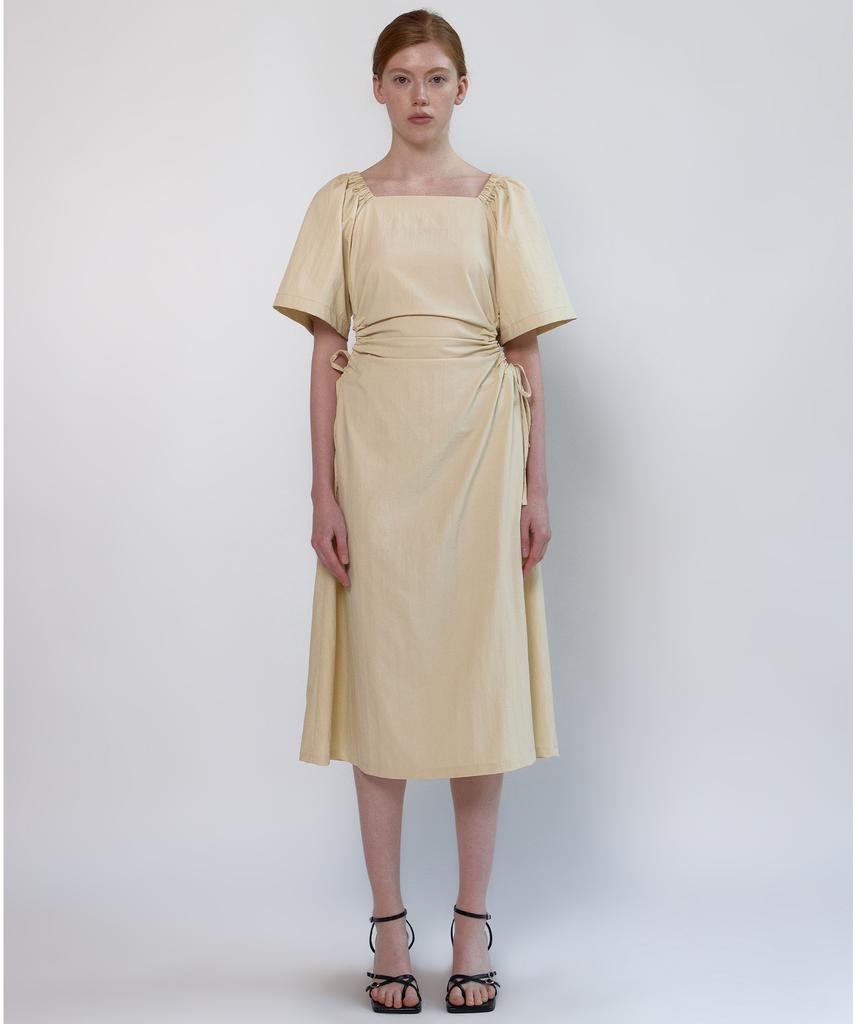 Nevel Everywear Volume Shirring Dress_Butter Beige