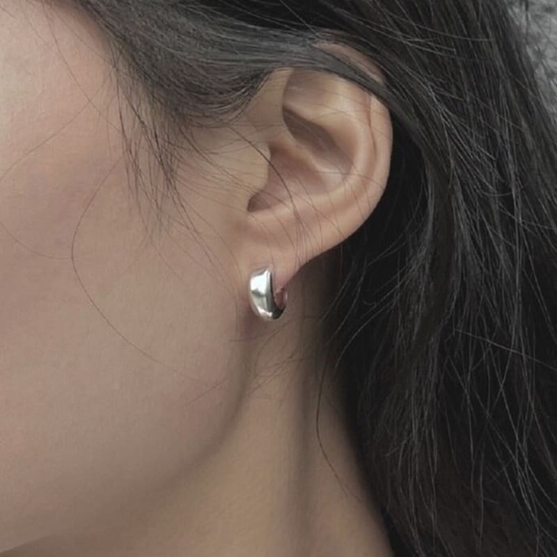 LAPEEZ Basic Earring