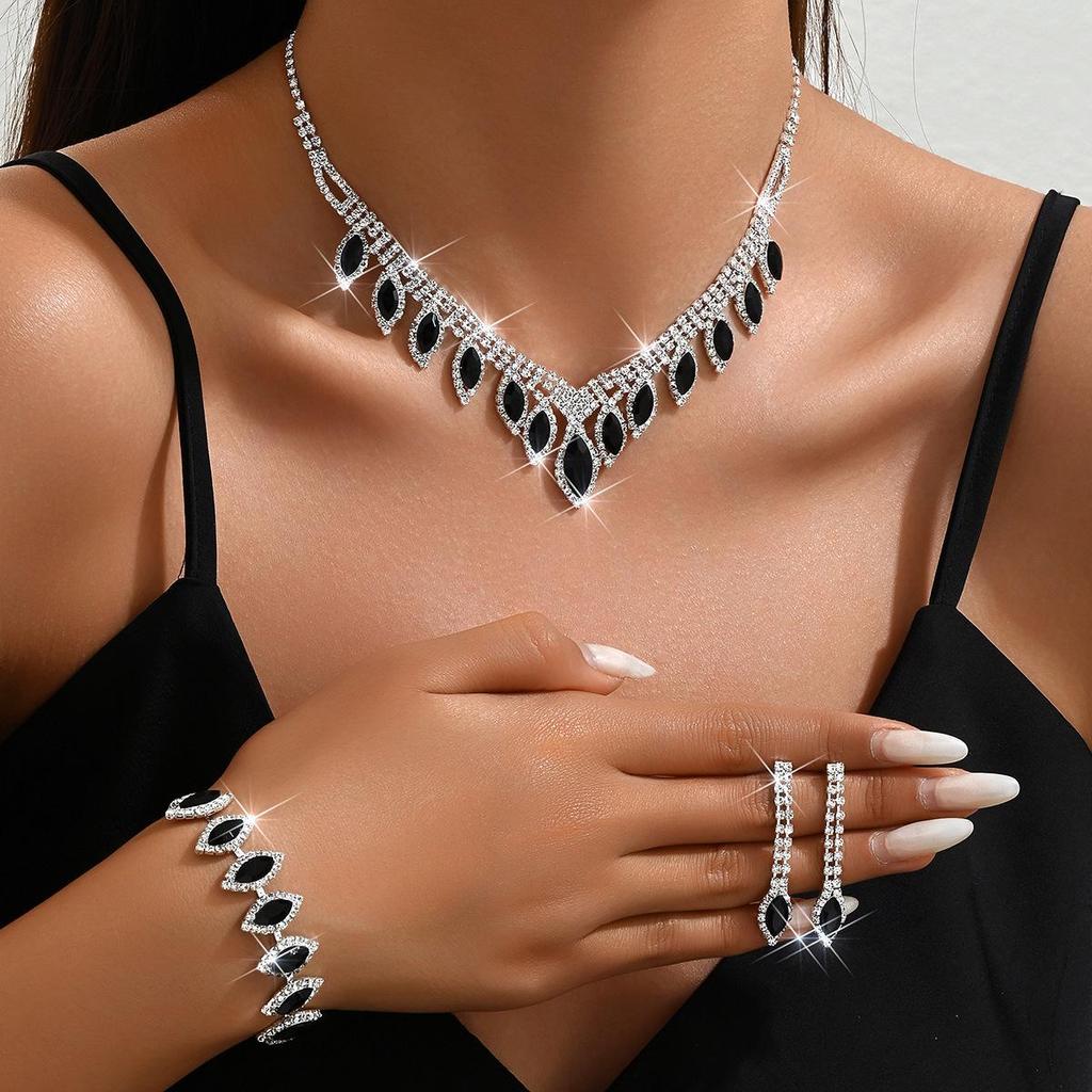 European & American Fashion Bridal Jewelry Set: Earrings, Necklace, Bracelet
