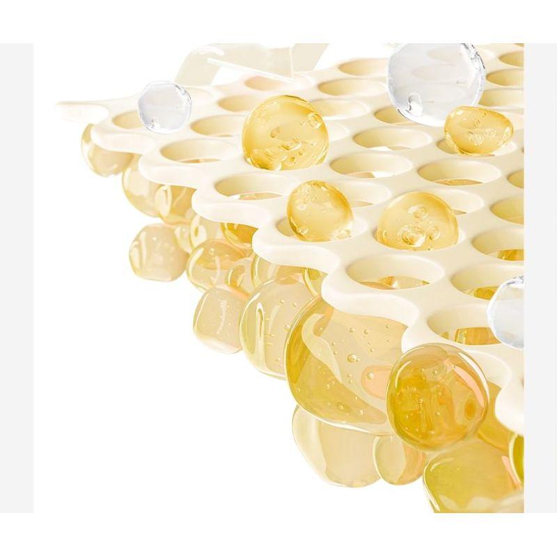 934 - Lightweight Oil-Control Sunscreen Lotion SPF 50+ PA+++