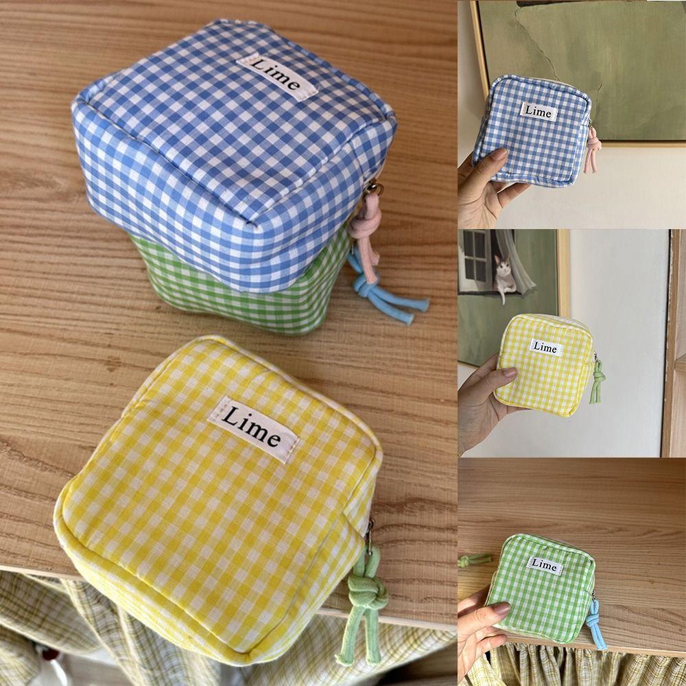 

Large Capacity Sanitary Napkin Storage Bag Makeup Bag Tampon Organizer Outdoor
