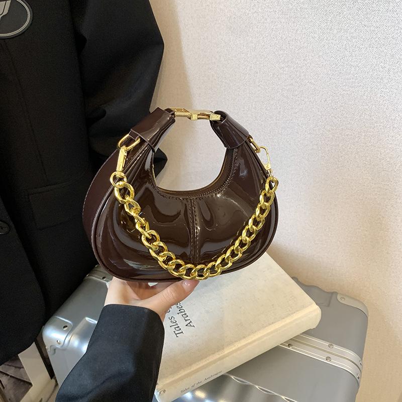 Bolsa mensageiro mini de corrente versátil e moderna de primavera e verão, bolsa crescente portátil de nicho sofisticado para mulheres