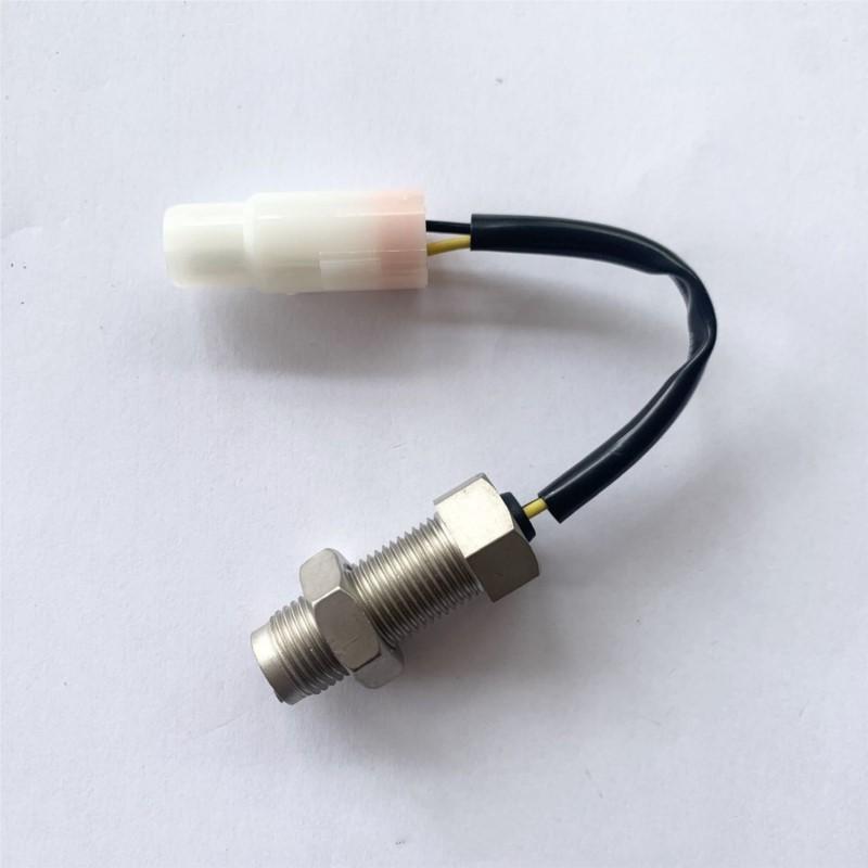 Mitsubishi 6D31T Engine MC845235 VAMC845235 RPM Speed Sensor for Kobelco SK200-3 SK200-5 Excavator Repair Parts