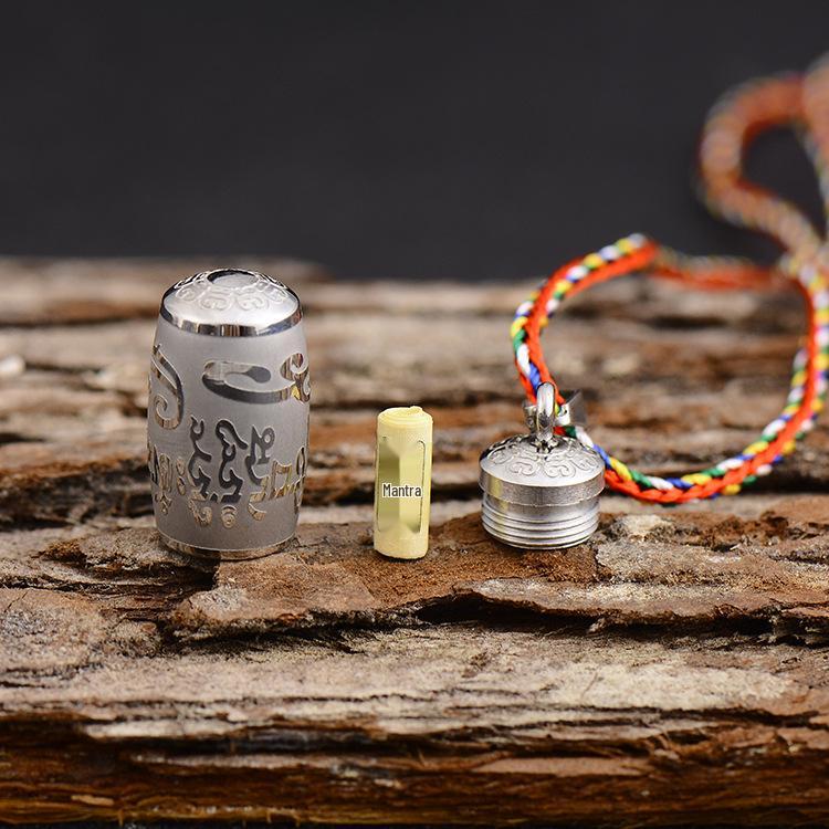 Titanium Steel Lengyan Mantra Pendant Necklace - Retro, Openable Amulet for Men & Women
