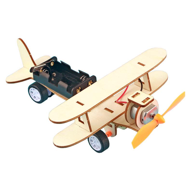Electric Glider Toy: DIY Science Experiment for Students in STEAM Education 15*19 cm