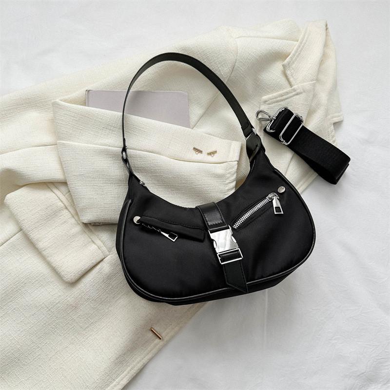 

Street Chic Oxford Fabric Crossbody Shoulder Bag For Women 2023 New Summer Fashion Black Blue Pink Coffee чёрный