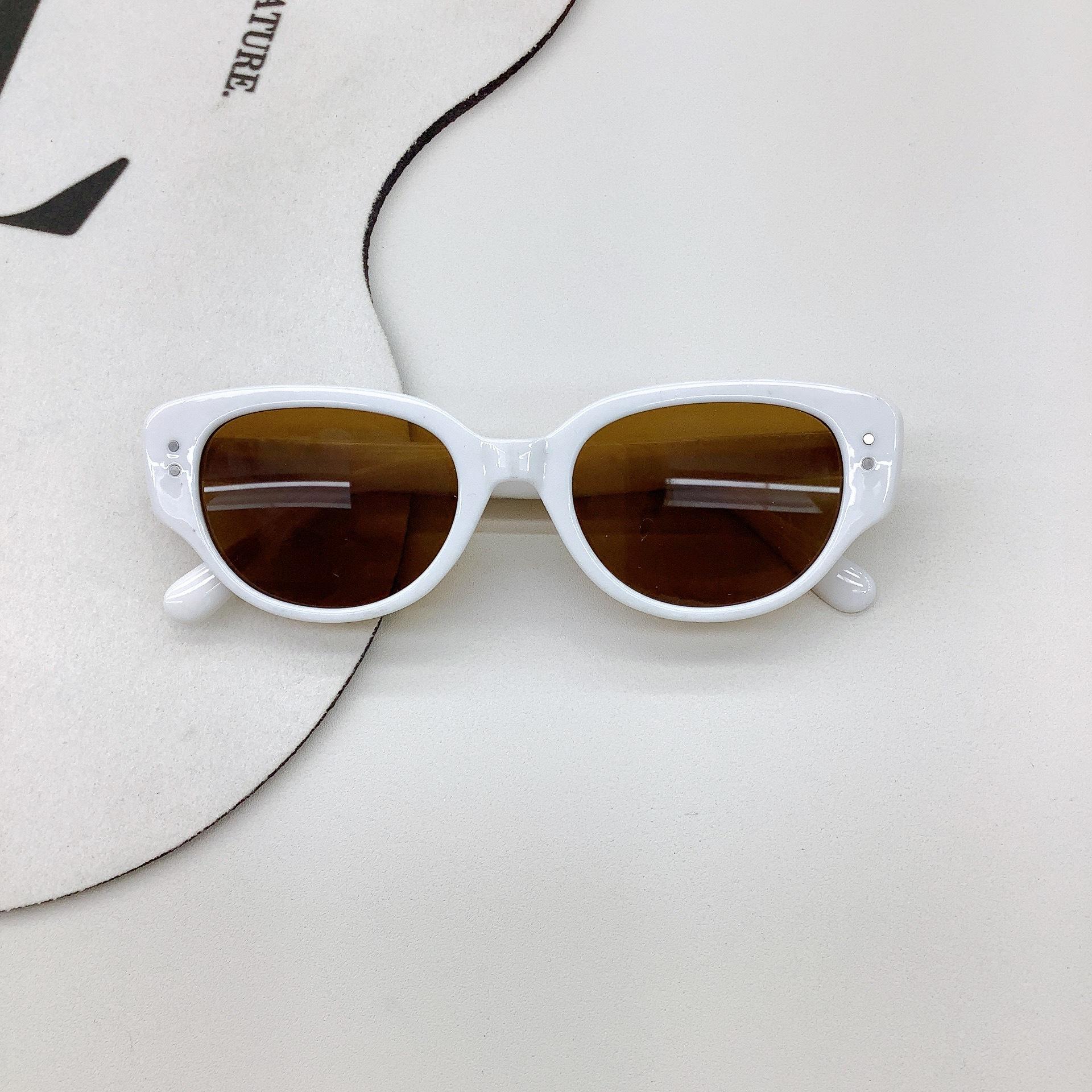 

Модные детские солнцезащитные очки для девочек, милые, для мальчиков, солнцезащитные очки с защитой от ультрафиолета, детские моделирующие очки с оттенком Uv400