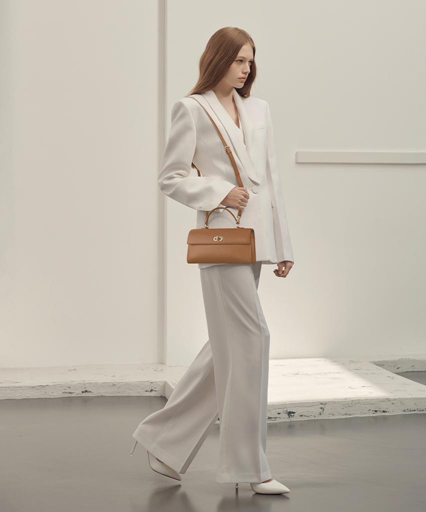 Clave Lena Tan Shoulder Bag